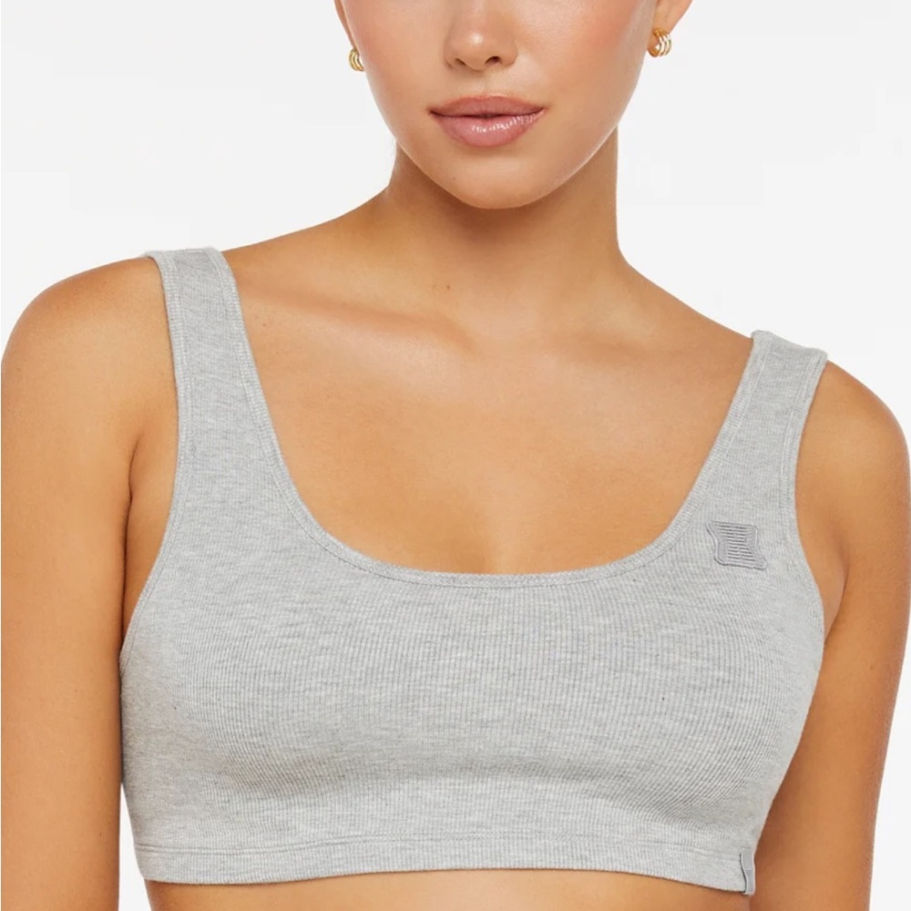NWOT Savage X Fenty Ribbed Crop and Shorts Set - Picture 6 of 10